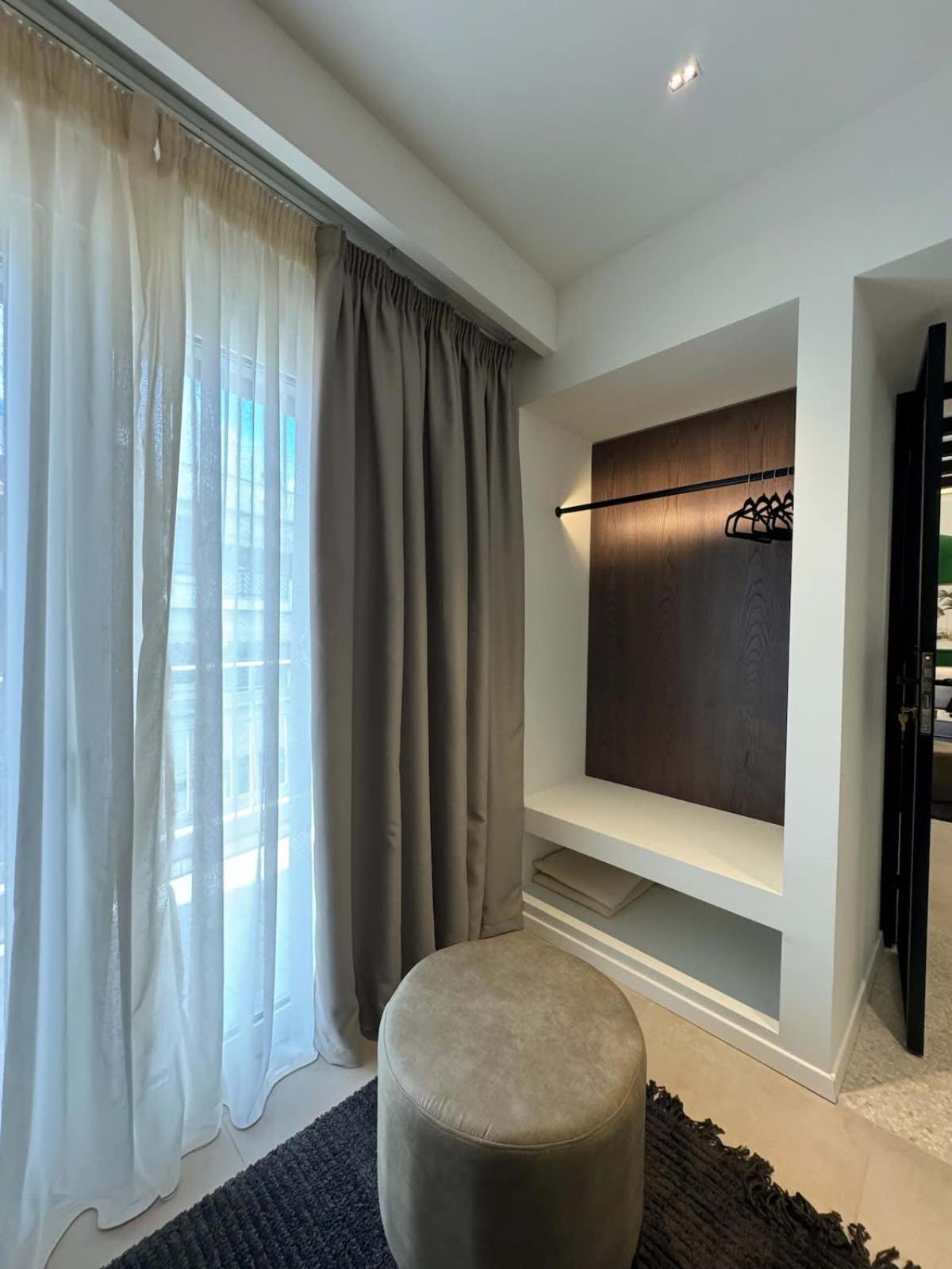 Urban Gem In The Heart Of Naoussa A Stylish Escape Apartment Naousa  ภายนอก รูปภาพ