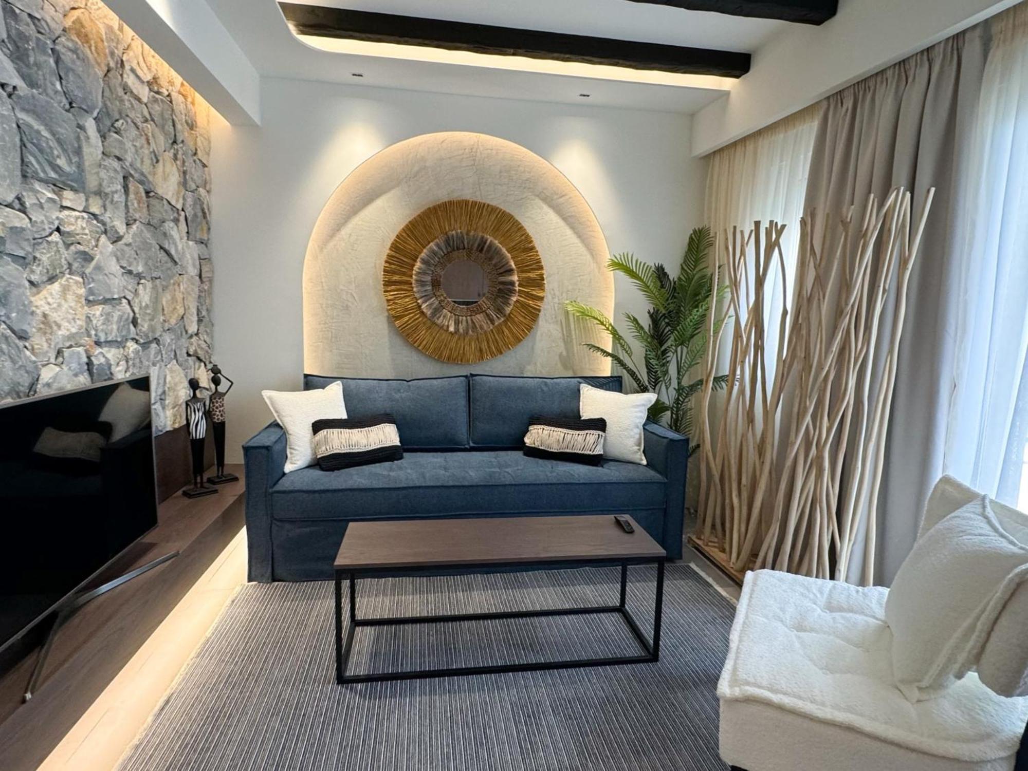 Urban Gem In The Heart Of Naoussa A Stylish Escape Apartment Naousa  ภายนอก รูปภาพ